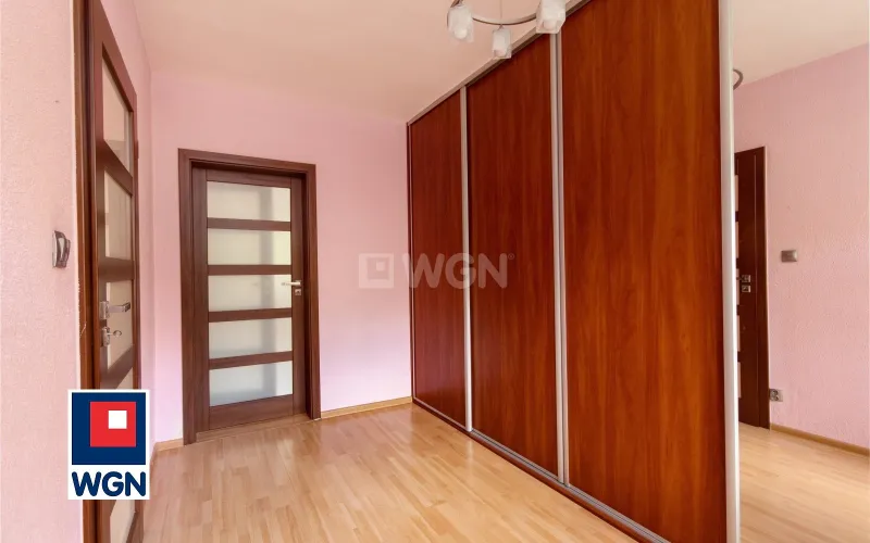 Mieszkanie na  sprzedaż Szczecin - Centrum 4 pokoje + 2 balkony + 2 piwnice