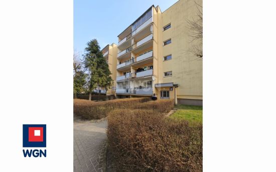 Mieszkanie na  sprzedaż Szczecin - Majowe 3 pokoje parter niski budynek